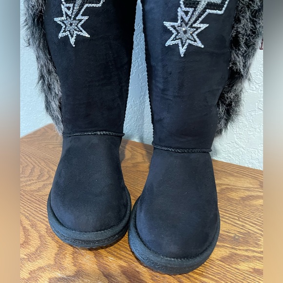 New Faux Fur San Antonio Spurs Bling Black Boots Size 7 - Picture 5 of 13
